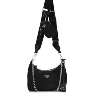 (SOLD) PRADA Nylon Re-Edition 2005 Shoulder Bag